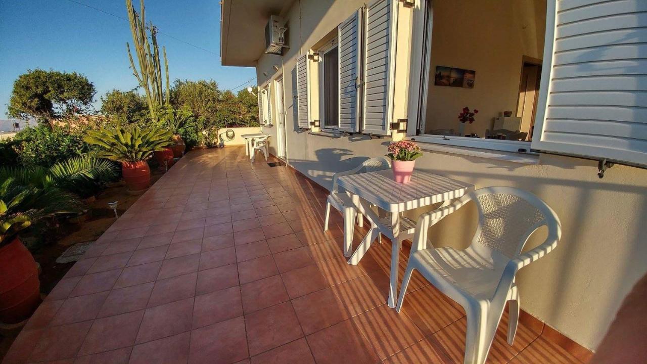 Villa Maria & Zachos House à Kíssamos Extérieur photo