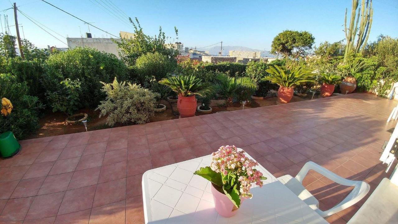 Villa Maria & Zachos House à Kíssamos Extérieur photo